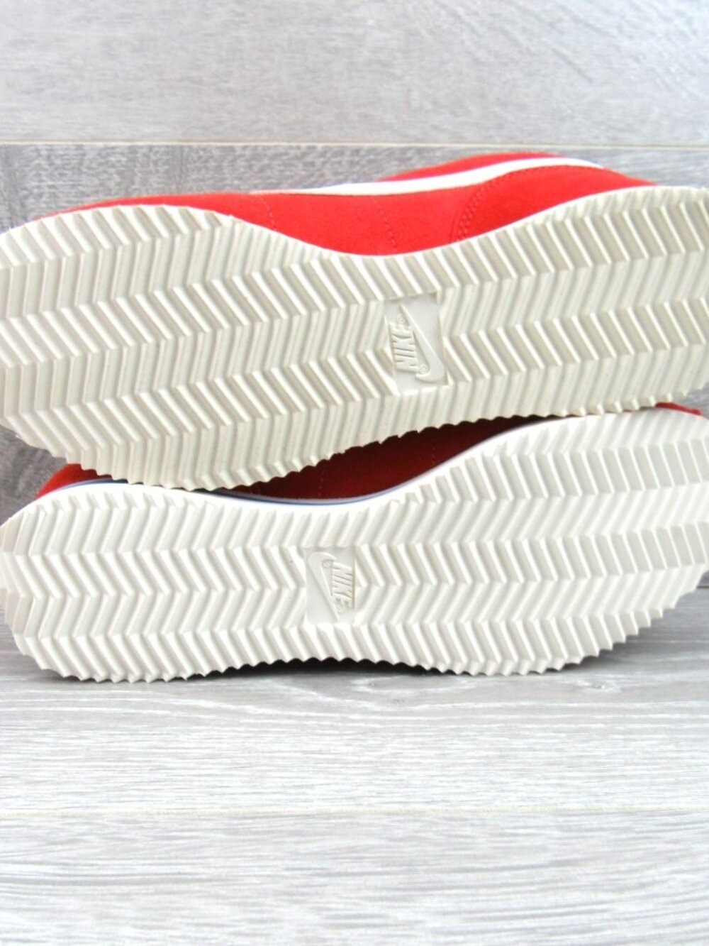Nike Cortez Women's Size 7 Crimson Red Blue Sail White Sneakers NEW - Picture 11 of 13